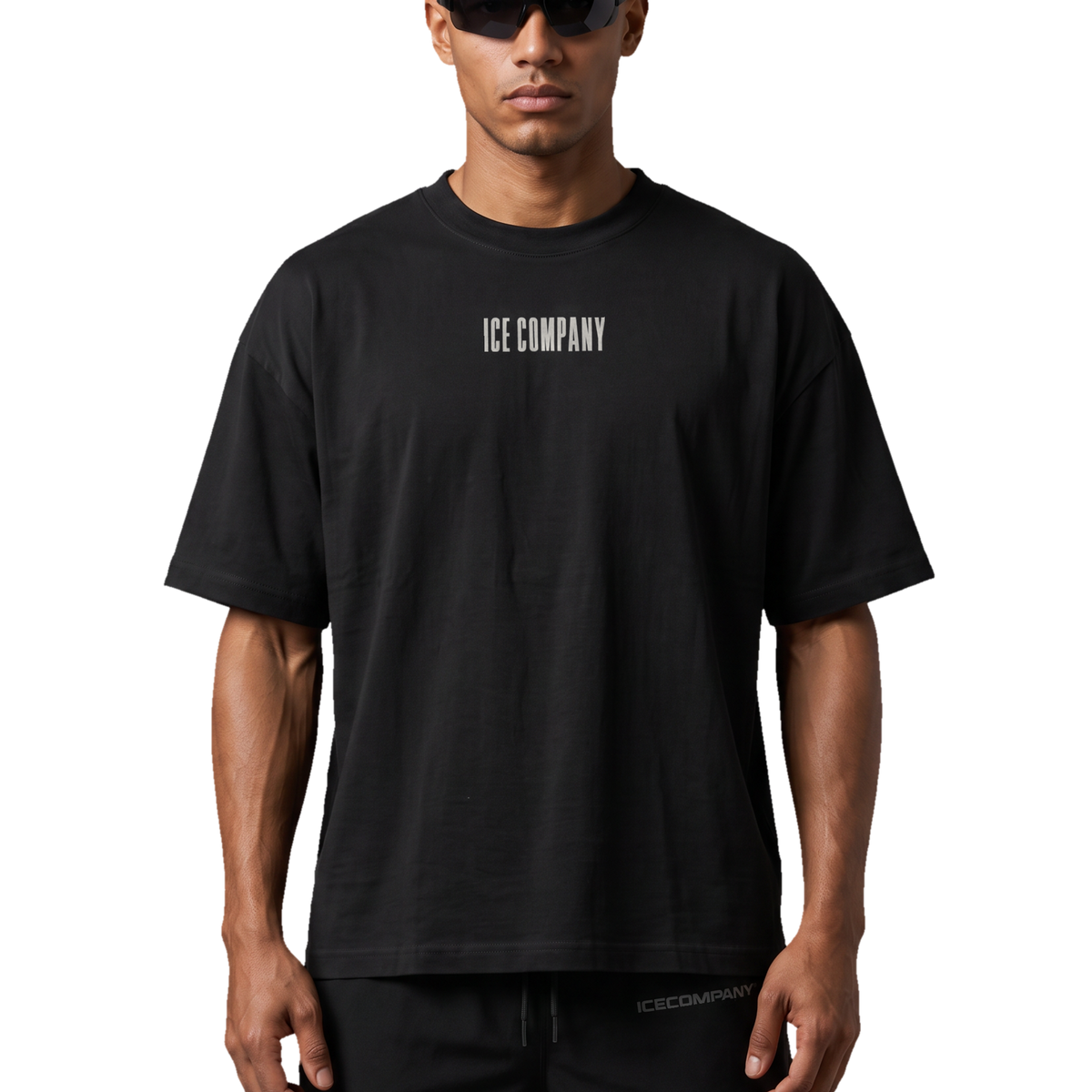 Tee CURRENCY com modelo, foto 2