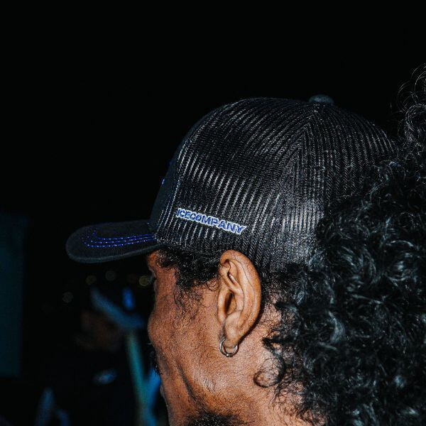 Boné Trucker "EYES" - Preta / Azul